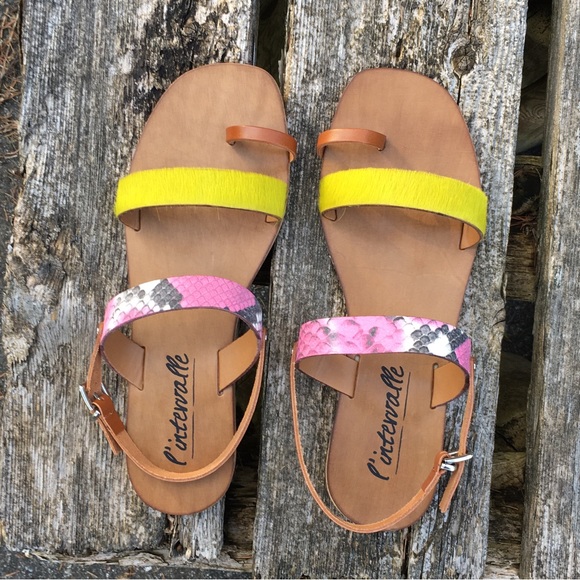 L’Intervalle Rainbow Yellow Snake Sandal - Picture 3 of 8